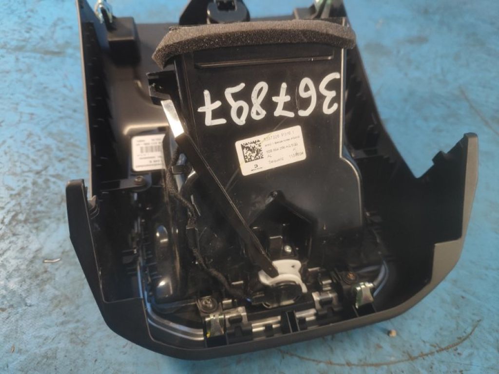 95B 864 378 D | Дефлектор воздушный PORSCHE MACAN 18-22 - Фото 8