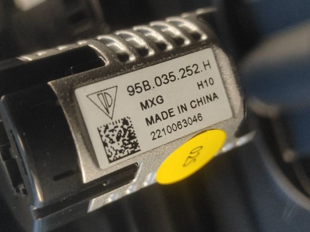 95B 864 378 D | Дефлектор воздушный PORSCHE MACAN 18-22 - Фото 12