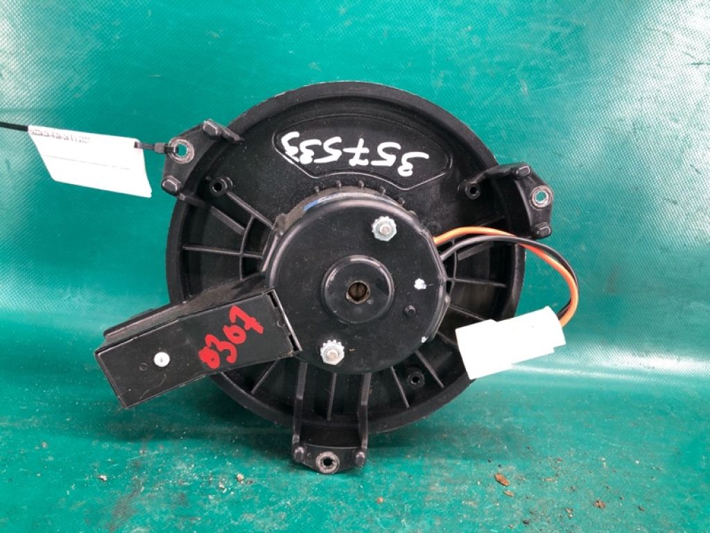 TD11-61-B10 | Моторчик пічки MAZDA CX-9 06-16 - Фото 2