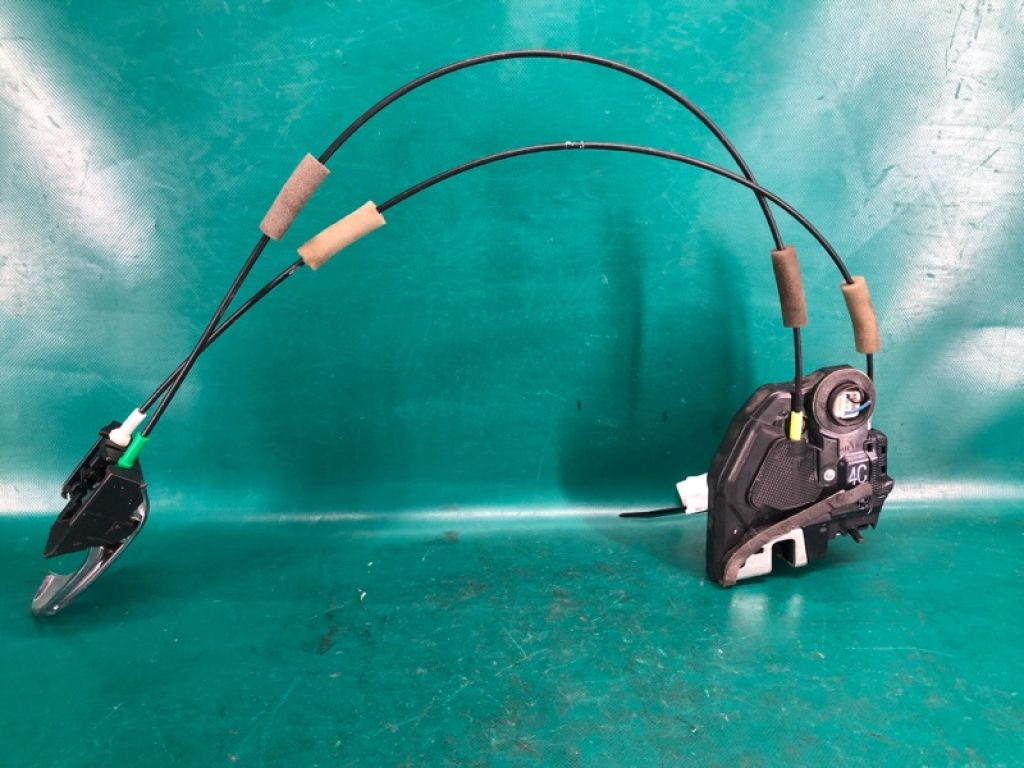 69060-06100 | Замок двері задн. лів. TOYOTA CAMRY 40 06-11 - Фото 3