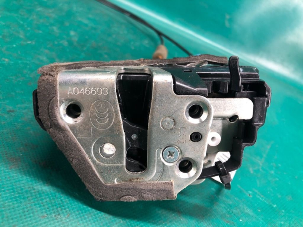 69060-06100 | Замок двері задн. лів. TOYOTA CAMRY 40 06-11 - Фото 7