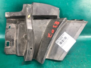 Пластик под лобовое стекло / Жабо прав. MAZDA CX-9 06-16