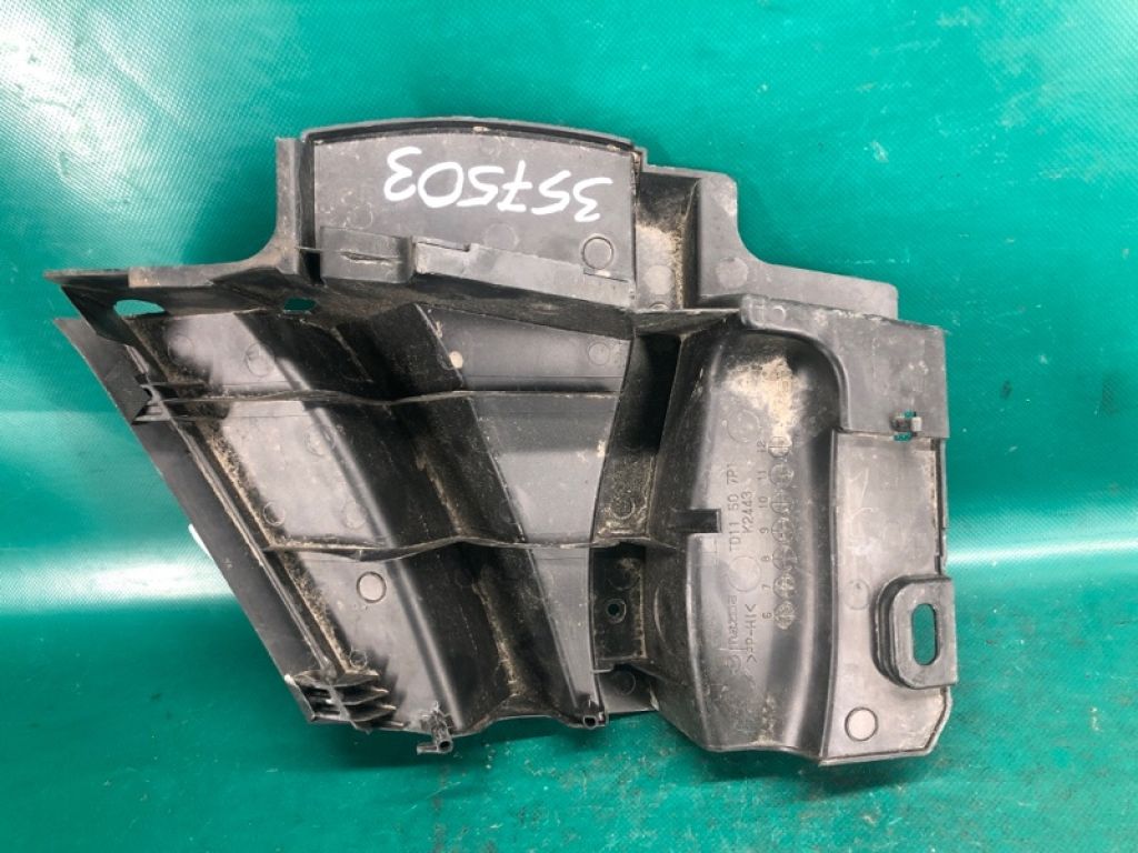 TD11-50-7R0E | Пластик под лобовое стекло / Жабо прав. MAZDA CX-9 06-16 - Фото 2