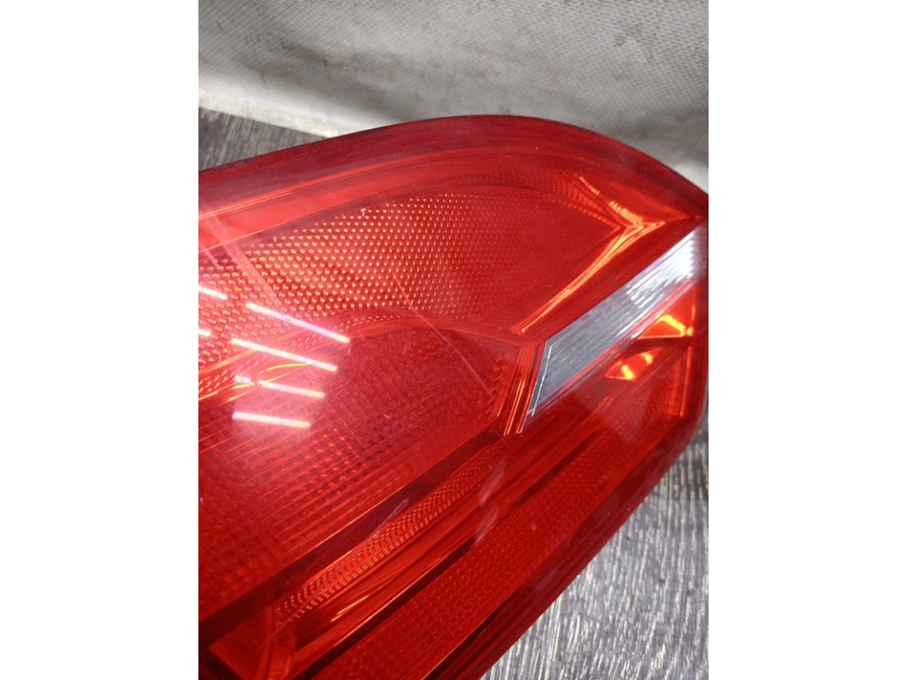 5C6 945 093 | Ліхтар внутрішній задн. лів. VOLKSWAGEN JETTA USA 10-17 - Фото 2