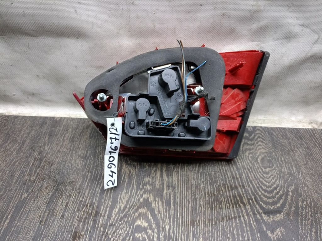 5C6 945 093 | Ліхтар внутрішній задн. лів. VOLKSWAGEN JETTA USA 10-17 - Фото 5