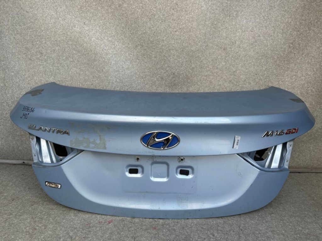 69200-3Y010 | Крышка багажника HYUNDAI ELANTRA MD 10-15 - Фото 2