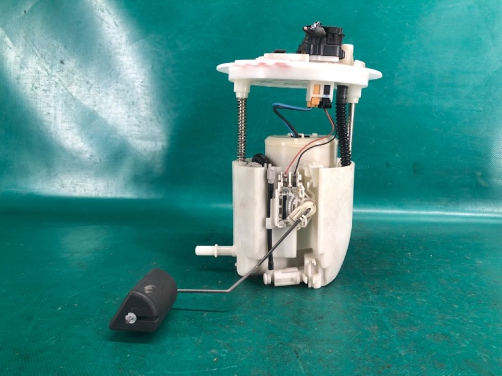 CY01-13-35XA | паливний насос MAZDA CX-9 06-16 - Фото 3