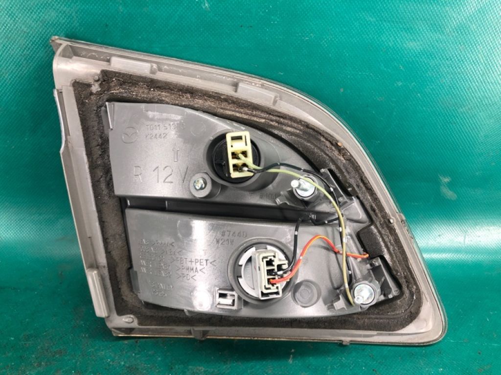 TD11-51-3F0F | Фонарь внутренний задн. прав. MAZDA CX-9 06-16 - Фото 3