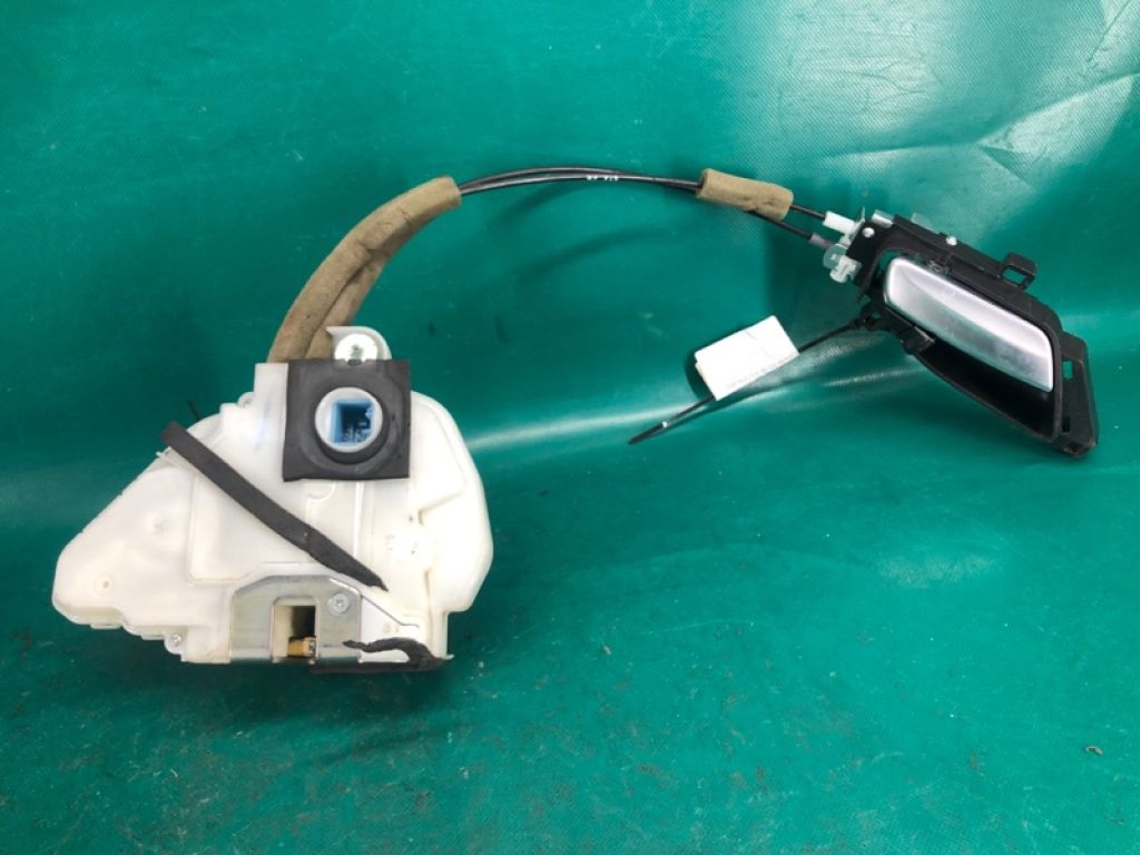 72110-STX-A13 | Замок двері передн. прав. ACURA MDX (YD2) 06-13