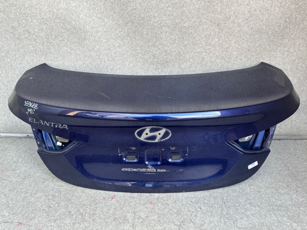 69200-3Y010 | Крышка багажника HYUNDAI ELANTRA MD 10-15