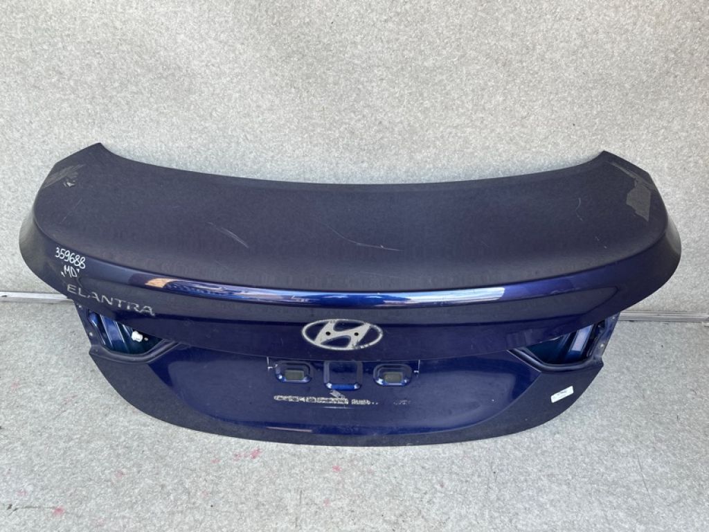 69200-3Y010 | Крышка багажника HYUNDAI ELANTRA MD 10-15 - Фото 3