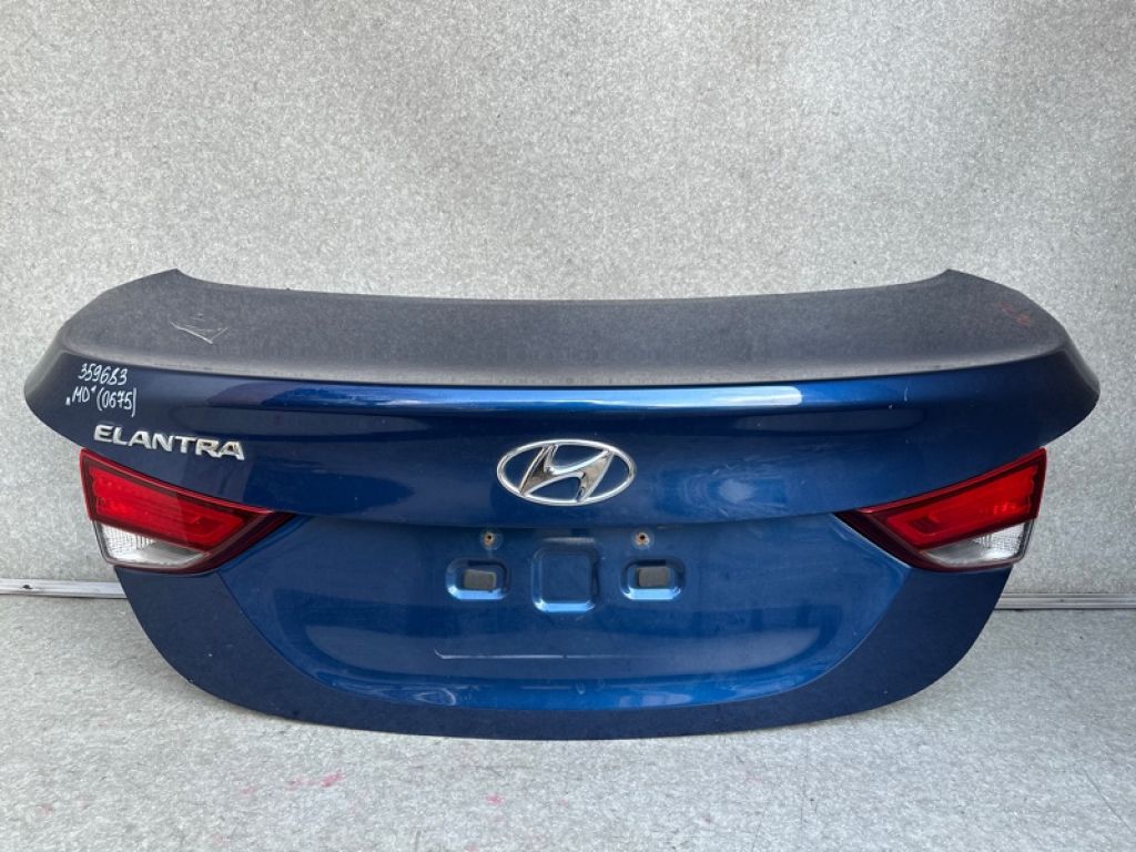 692003Y010 | Кришка багажника HYUNDAI ELANTRA MD 10-15 - Фото 2