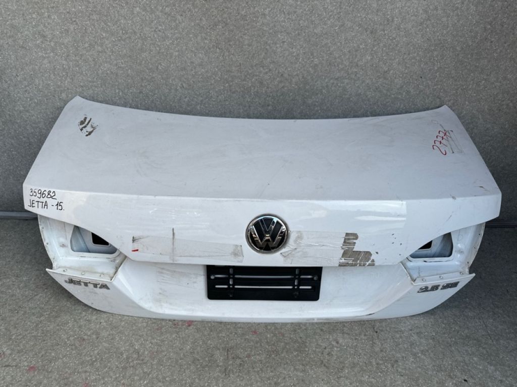 5C6 827 025 A | Крышка багажника VOLKSWAGEN JETTA USA 10-17