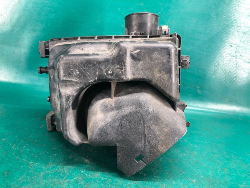 16500-1KC0C | Корпус повітряного фільтра NISSAN JUKE 10-19 - Фото 6