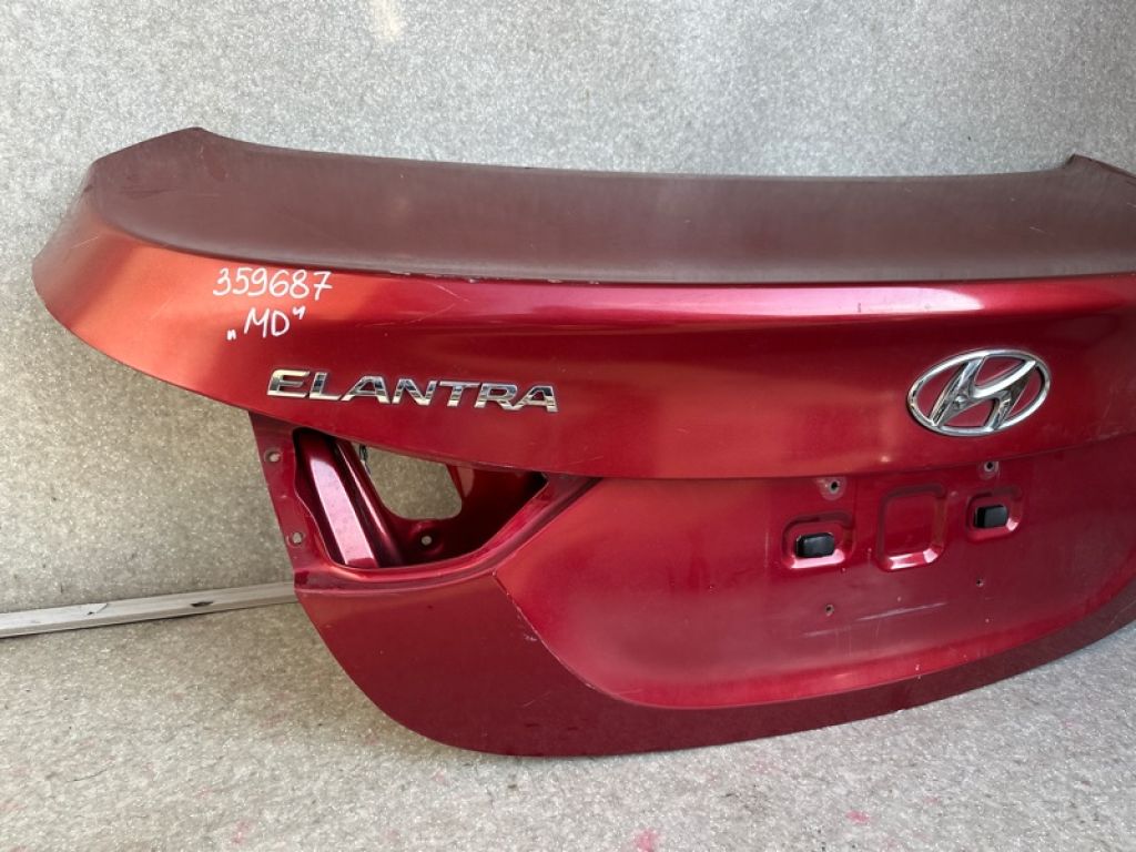 69200-3Y010 | Крышка багажника HYUNDAI ELANTRA MD 10-15 - Фото 4