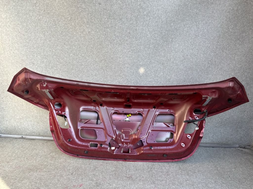 69200-3Y010 | Крышка багажника HYUNDAI ELANTRA MD 10-15 - Фото 6
