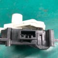 L206-61-A70 | Моторчик заслонки печки MAZDA CX-9 06-16 - Превью 3