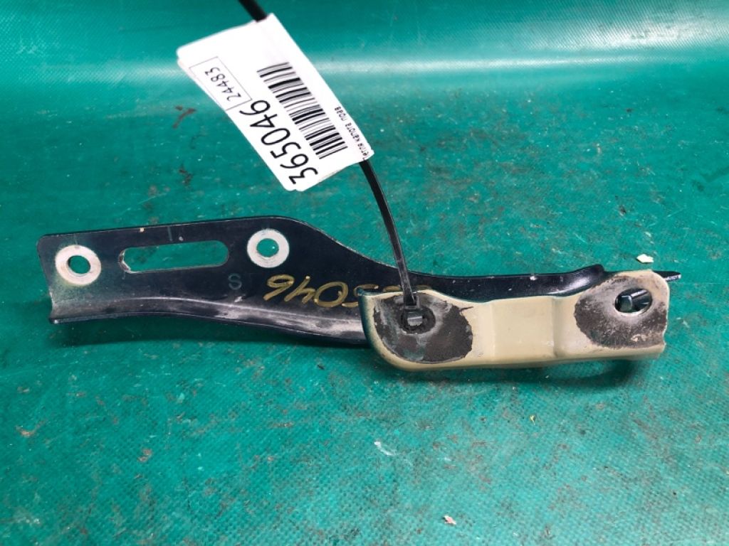 60120-STX-A00ZZ | Петля капота прав. ACURA MDX (YD2) 06-13