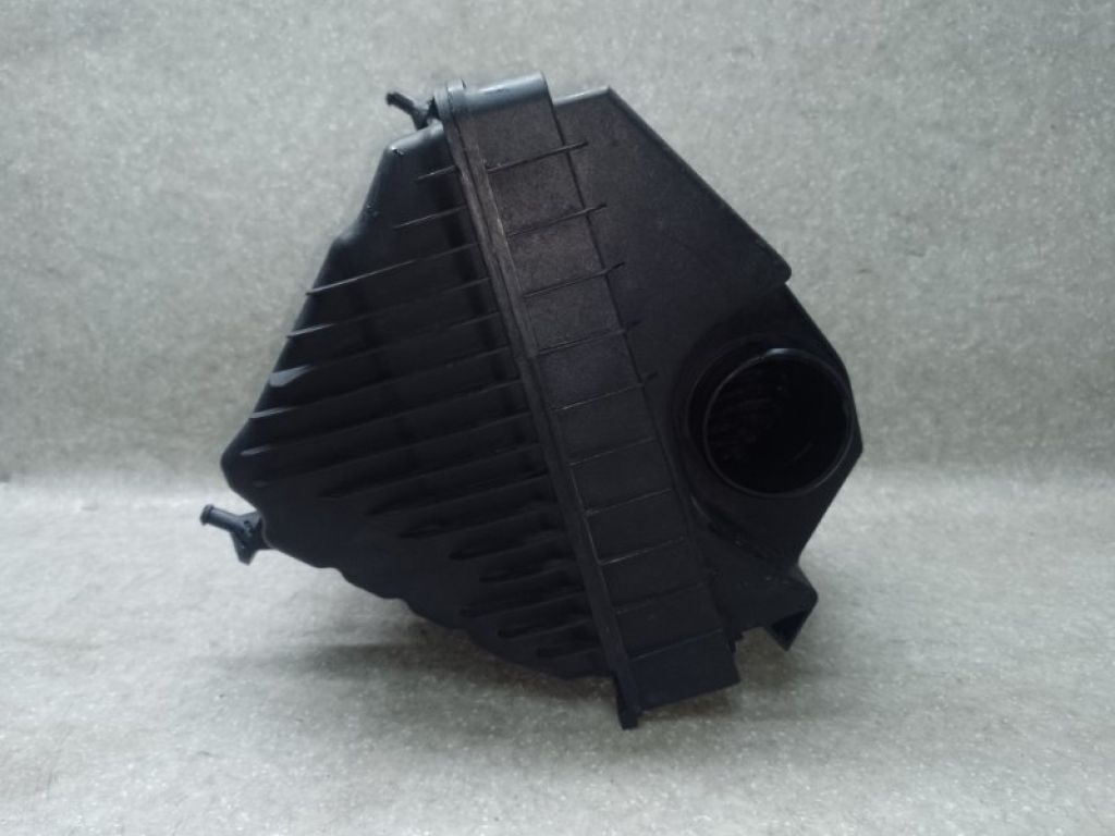 28110D3300 | Корпус повітряного фільтра HYUNDAI TUCSON TL 15-20 - Фото 2