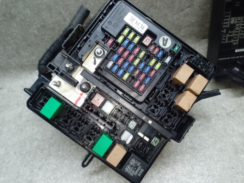 91250D3030 | Блок предохранителей моторный отсек HYUNDAI TUCSON TL 15-20 - Фото 2