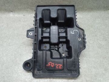 Полиця акумулятора HYUNDAI TUCSON TL 15-20