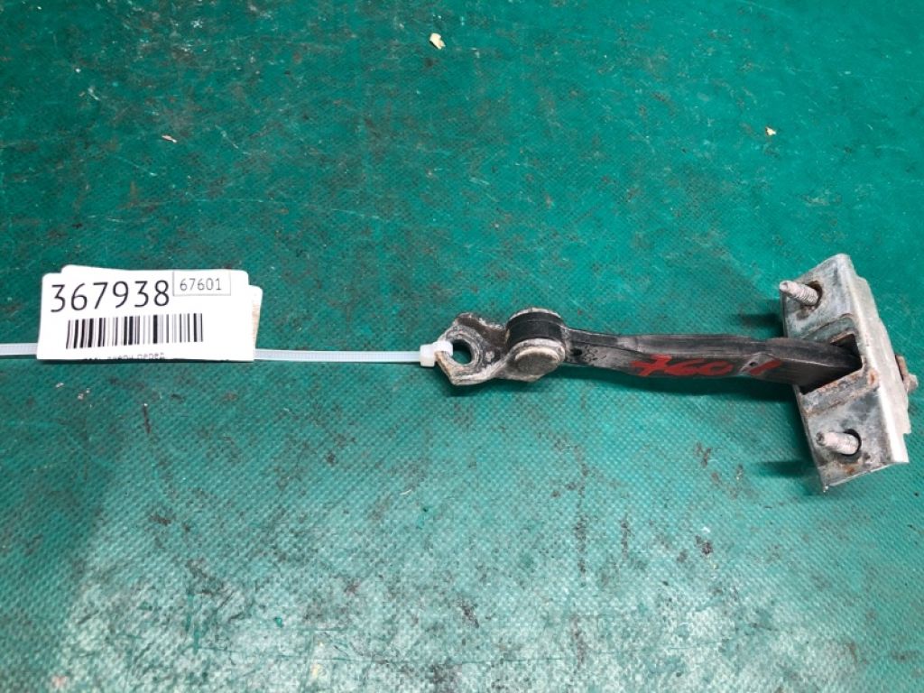 68610-AA030 | Обмежувач дверей передн. TOYOTA CAMRY 30 02-06