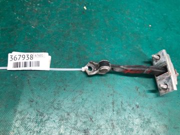 Обмежувач дверей передн. TOYOTA CAMRY 30 02-06
