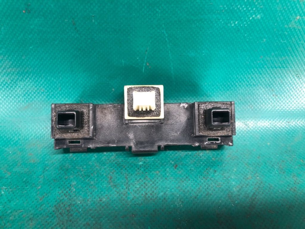 71593-STX-A00 | Кронштейн заднего бампера лев. ACURA MDX (YD2) 06-13