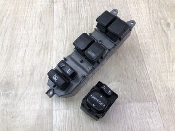 Блок керування склопідіймачами TOYOTA CAMRY 50 12-15