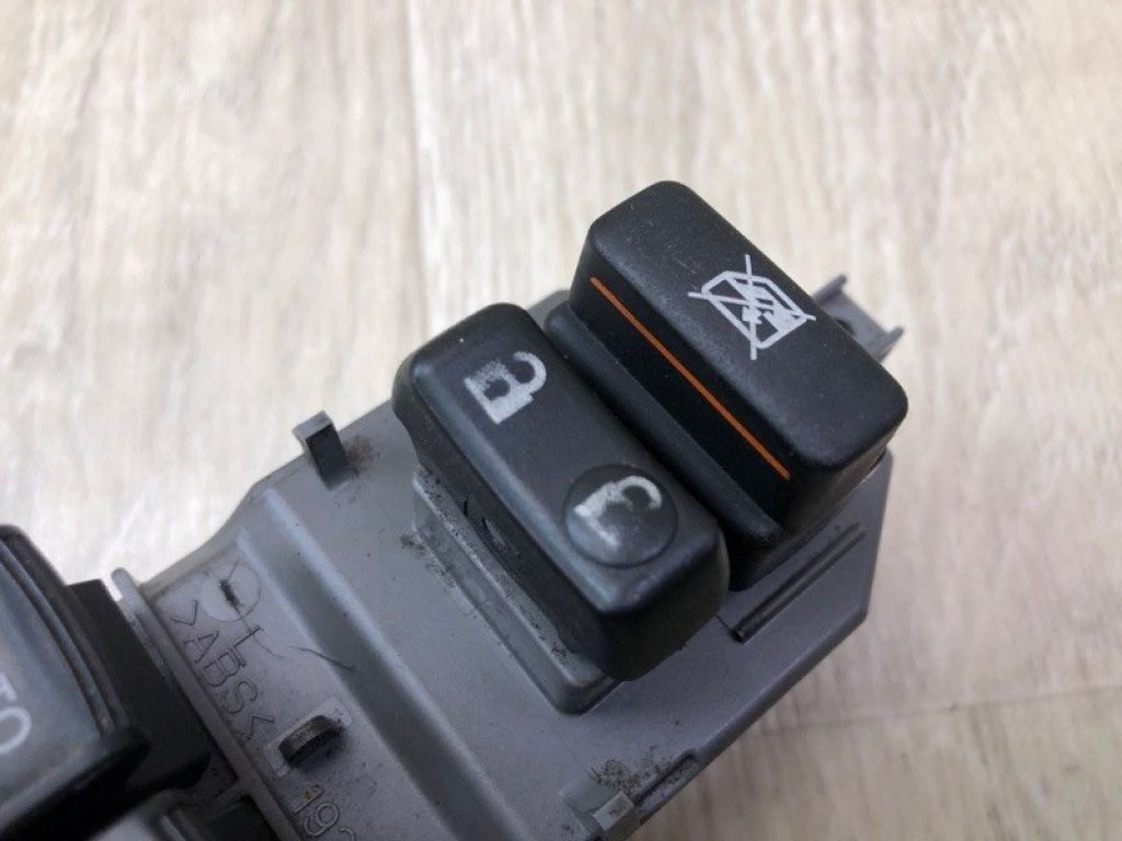 84820-06061 | Блок керування склопідіймачами TOYOTA CAMRY 50 12-15 - Фото 8