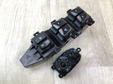 Блок керування склопідіймачами HYUNDAI SANTA FE (DM) 12-18
