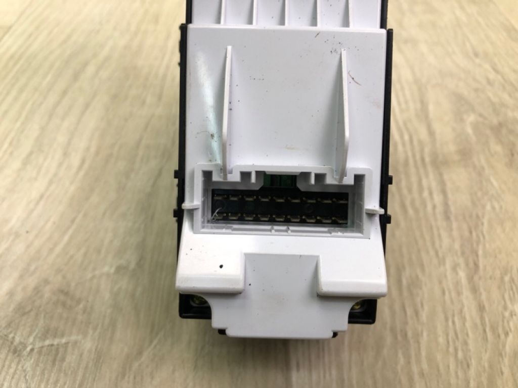 93570 2W000 | Блок керування склопідіймачами HYUNDAI SANTA FE (DM) 12-18 - Фото 6