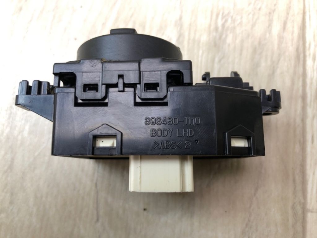 93570 2W000 | Блок керування склопідіймачами HYUNDAI SANTA FE (DM) 12-18 - Фото 10