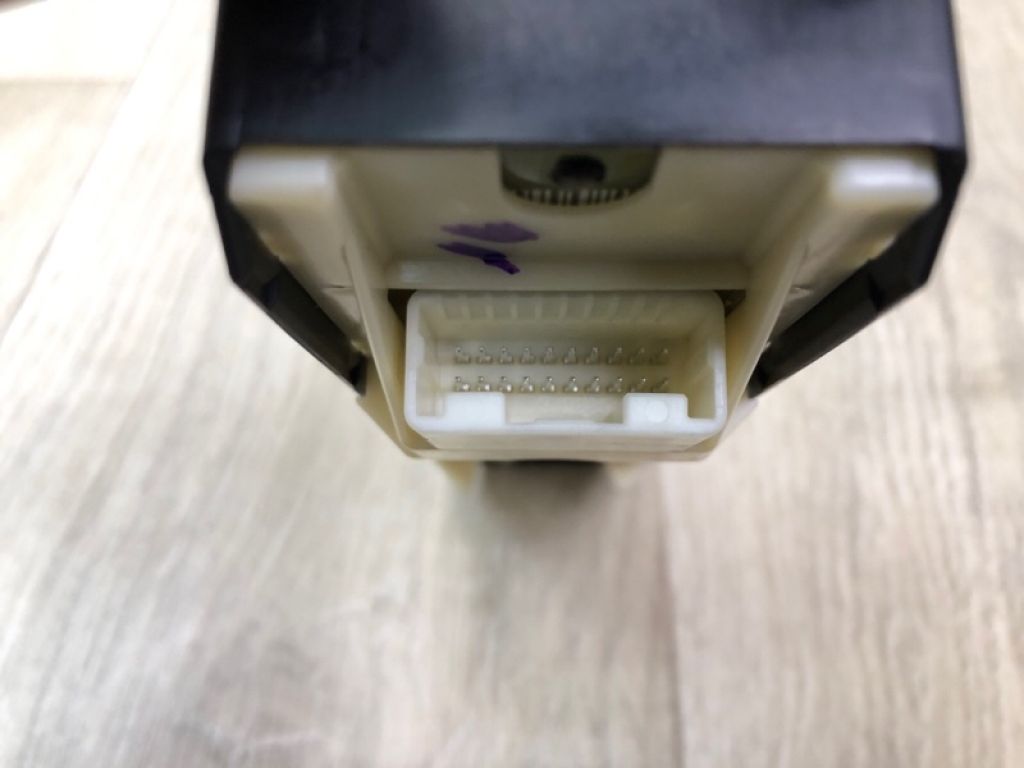 84040-06030 | Блок керування склопідіймачами TOYOTA CAMRY 40 06-11 - Фото 5