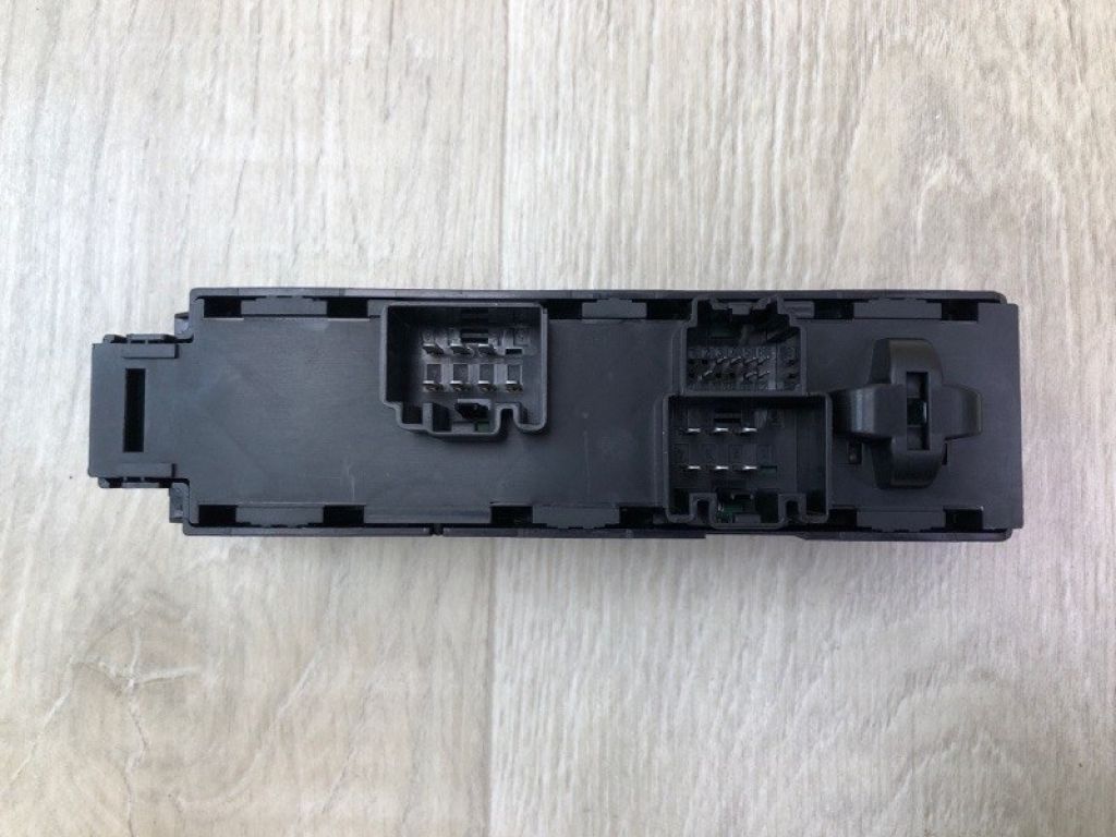 BM5Z-14529-H | Блок управления стеклоподъемниками FORD ESCAPE 12-19 - Фото 4