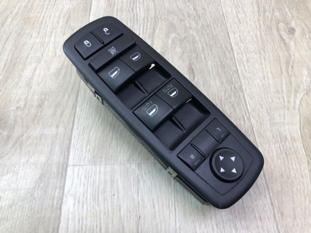 68030 822AD | Блок керування склопідіймачами JEEP GRAND CHEROKEE 11-22