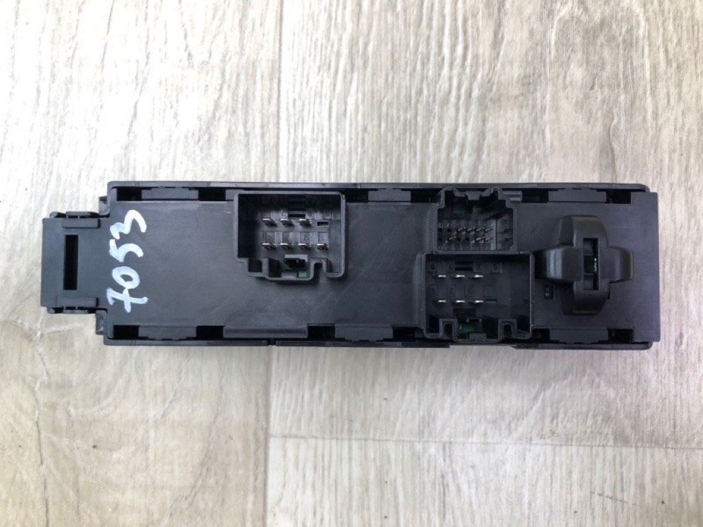 BM5Z-14529-H | Блок керування склопідіймачами FORD ESCAPE 12-19 - Фото 4