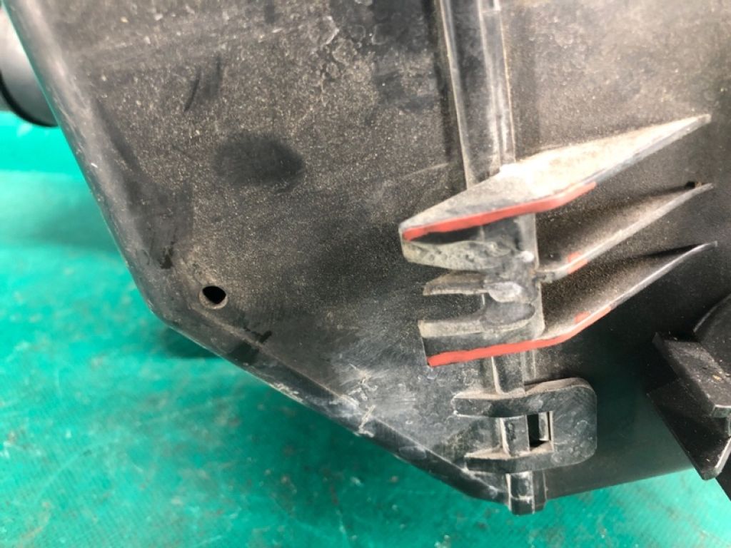 16500-CG200 | Корпус повітряного фільтра INFINITI FX S50 03-08 - Фото 10