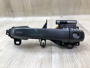 Ручка двері зовнішня передн. лів. TOYOTA CAMRY 50 12-15