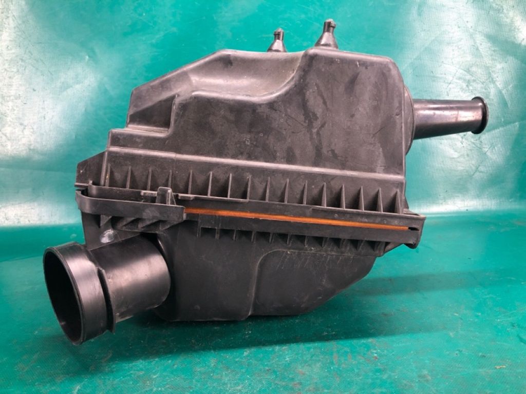 CY01-13-300B | Корпус повітряного фільтра MAZDA CX-9 06-16 - Фото 5