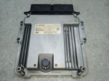 Блок управления двигателем HYUNDAI TUCSON TL 15-20