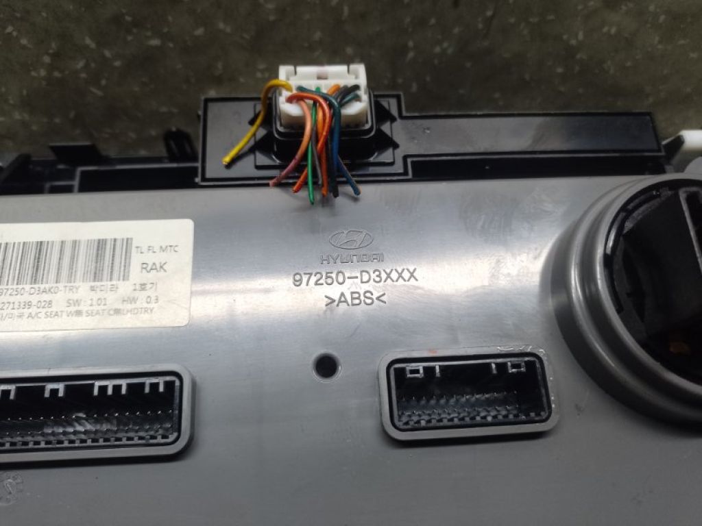 97250D3AK0TRY | Блок управления печкой HYUNDAI TUCSON TL 15-20 - Фото 4