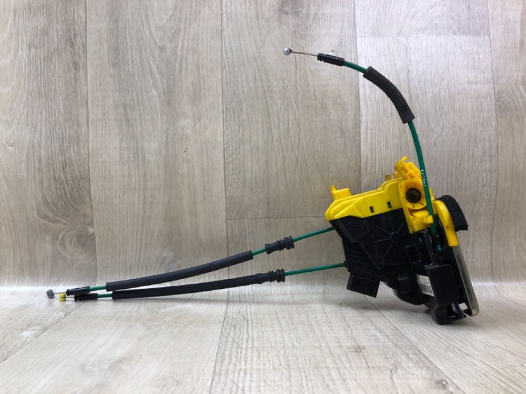 81310 A5100 | Замок двері передн. лів. HYUNDAI ELANTRA GD 12-17