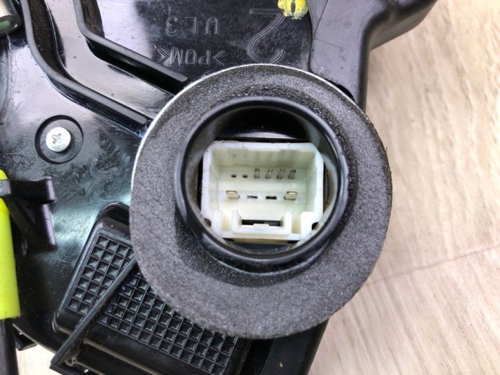 69040-0C050 | Замок двері передн. лів. TOYOTA CAMRY 50 12-15 - Фото 6