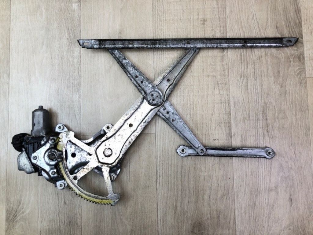 85720-0R050 | Склопідйомник передн. лів. TOYOTA CAMRY 50 12-15 - Фото 2