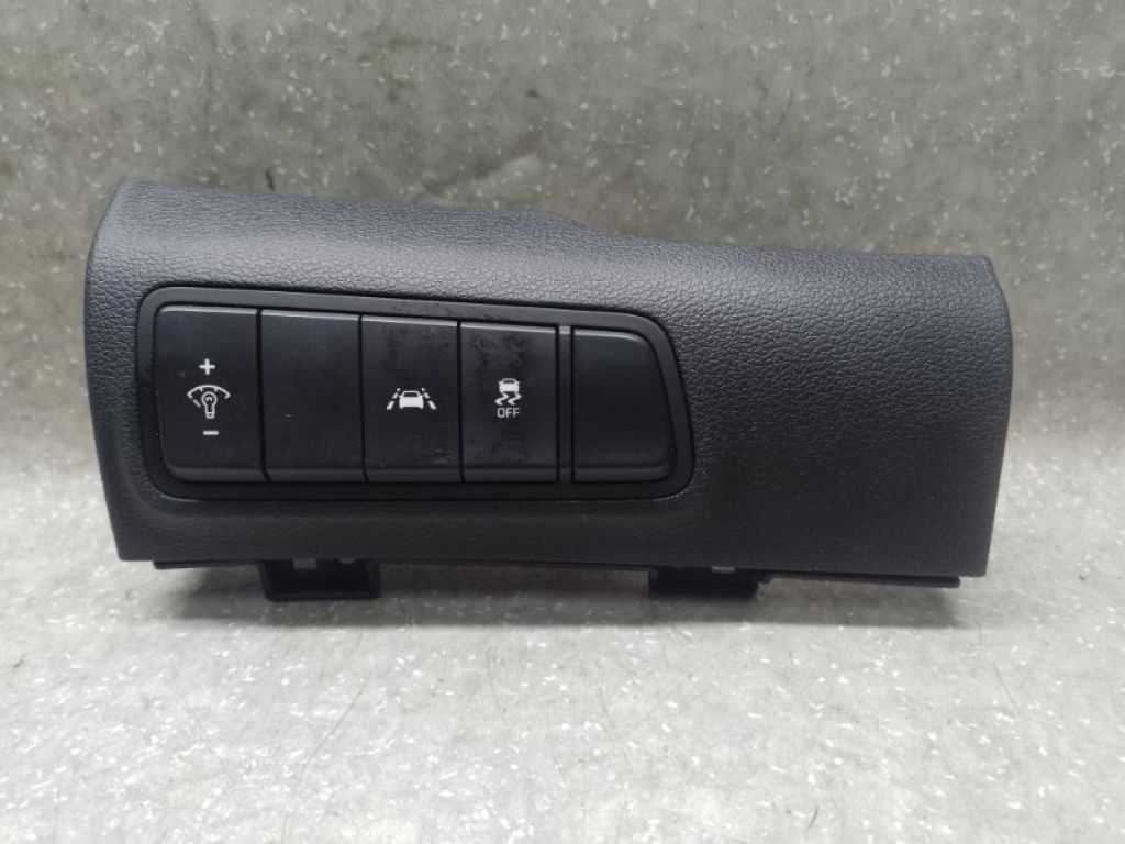 93710D3240TRY | Блок кнопок торпедо HYUNDAI TUCSON TL 15-20