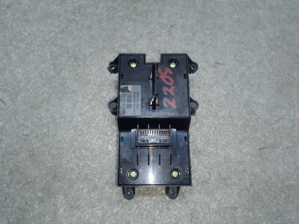 93300D3AC04X | Кнопка стояночного тормоза HYUNDAI TUCSON TL 15-20 - Фото 3