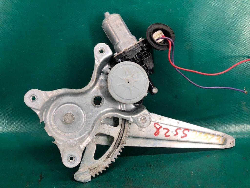 69803-06110 | Склопідйомник задн. прав. TOYOTA CAMRY 40 06-11 - Фото 3