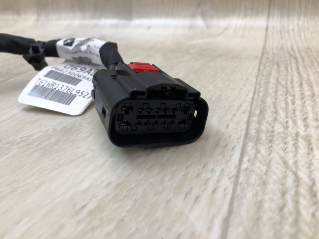 68230069AD | Проводка дверей задн. лів. CHRYSLER PACIFICA 16-20 - Фото 2