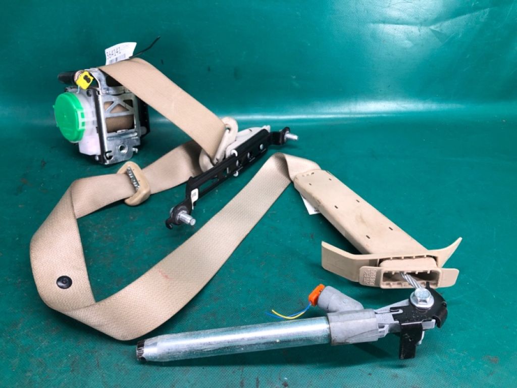 86884-9TA8B | Ремінь безпеки передн. прав. NISSAN X-TRAIL/ROGUE T32 13-20